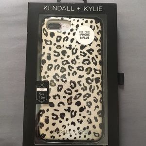 Kendall & Kylie iPhone 7/8 plus leopard phone case
